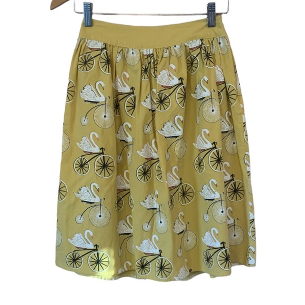 Love Dove ModCloth Skirt,‎ Size XS